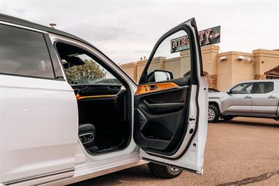 2021 Jeep Grand Cherokee L Summit   - Photo 63 - Albuquerque, NM 87114