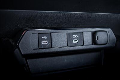 2024 Toyota Prius XLE   - Photo 70 - Albuquerque, NM 87114