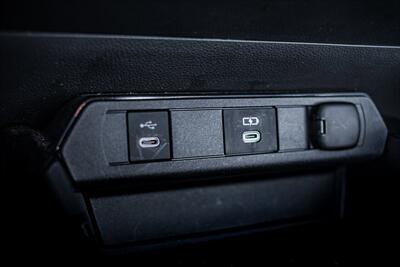 2024 Toyota Prius XLE   - Photo 25 - Albuquerque, NM 87114