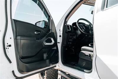 2022 Nissan Frontier SV   - Photo 70 - Albuquerque, NM 87114