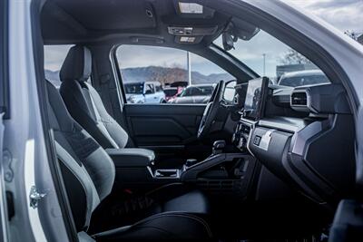 2025 Toyota 4Runner TRD Off-Road Premium   - Photo 101 - Albuquerque, NM 87114