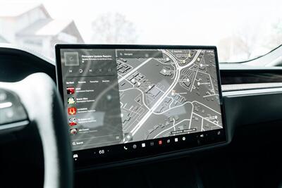 2022 Tesla Model S Plaid - Photo 27 - Albuquerque, NM 87114