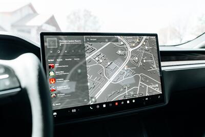 2022 Tesla Model S Plaid - Photo 72 - Albuquerque, NM 87114