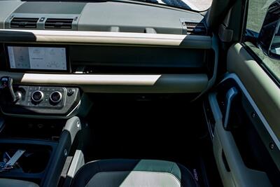 2021 Land Rover Defender X-Dynamic HSE   - Photo 35 - Albuquerque, NM 87114