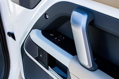 2021 Land Rover Defender X-Dynamic HSE   - Photo 37 - Albuquerque, NM 87114
