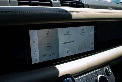 2021 Land Rover Defender X-Dynamic HSE   - Photo 18 - Albuquerque, NM 87114