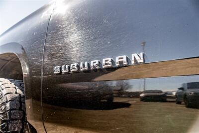 2019 Chevrolet Suburban LT   - Photo 100 - Albuquerque, NM 87114