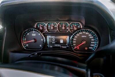 2019 Chevrolet Suburban LT   - Photo 24 - Albuquerque, NM 87114