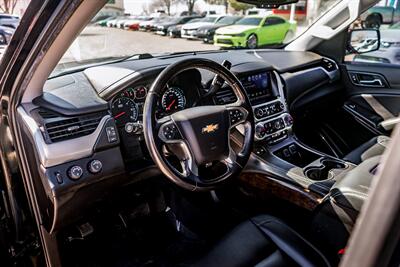 2019 Chevrolet Suburban LT   - Photo 63 - Albuquerque, NM 87114