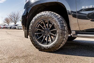 2019 Chevrolet Suburban LT   - Photo 101 - Albuquerque, NM 87114