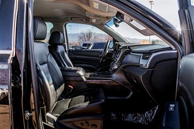 2019 Chevrolet Suburban LT   - Photo 94 - Albuquerque, NM 87114