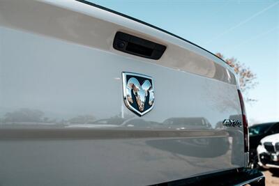 2019 RAM 1500 Classic Big Horn   - Photo 14 - Albuquerque, NM 87114