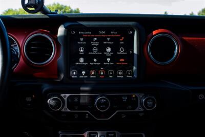 2018 Jeep Wrangler Unlimited Unlimited Rubicon   - Photo 18 - Albuquerque, NM 87114