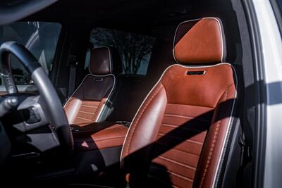 2024 GMC Sierra 3500HD Denali Ultimate   - Photo 15 - Albuquerque, NM 87114