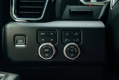 2024 GMC Sierra 3500HD Denali   - Photo 34 - Albuquerque, NM 87114