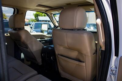 2015 Ford F-250 Super Duty Lariat   - Photo 38 - Albuquerque, NM 87114