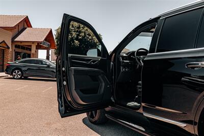 2023 GMC Yukon Denali   - Photo 82 - Albuquerque, NM 87114