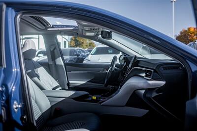 2024 Toyota Camry SE   - Photo 38 - Albuquerque, NM 87114