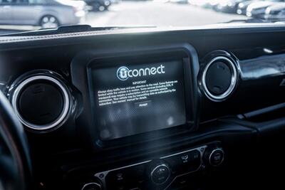 2022 Jeep Wrangler Unlimited Unlimited Sahara Altitude   - Photo 111 - Albuquerque, NM 87114