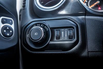 2022 Jeep Wrangler Unlimited Unlimited Sahara Altitude   - Photo 20 - Albuquerque, NM 87114