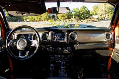 2020 Jeep Wrangler Unlimited Unlimited Sahara   - Photo 13 - Albuquerque, NM 87114