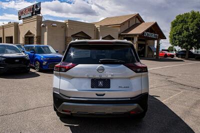 2022 Nissan Rogue SL   - Photo 4 - Albuquerque, NM 87114