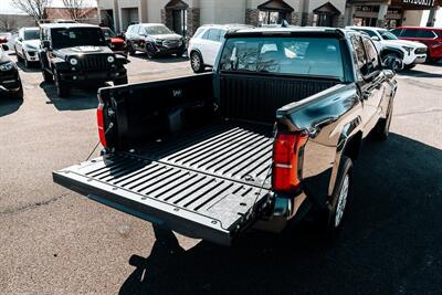 2026 Toyota Tacoma SR5   - Photo 38 - Albuquerque, NM 87114
