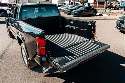 2026 Toyota Tacoma SR5   - Photo 36 - Albuquerque, NM 87114