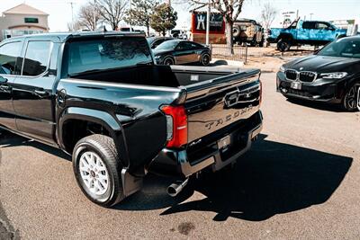 2026 Toyota Tacoma SR5   - Photo 13 - Albuquerque, NM 87114