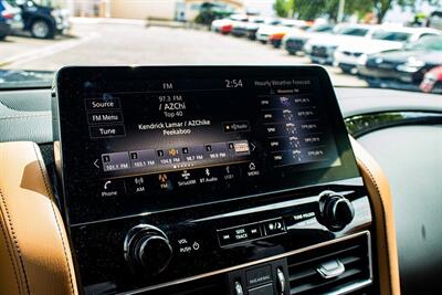2023 INFINITI QX80 Sensory   - Photo 18 - Albuquerque, NM 87114