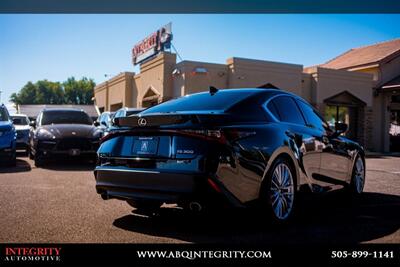 2022 Lexus IS 300 300   - Photo 7 - Albuquerque, NM 87114