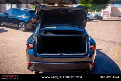 2022 Lexus IS 300 300   - Photo 37 - Albuquerque, NM 87114