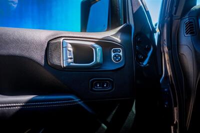 2023 Jeep Wrangler Rubicon   - Photo 22 - Albuquerque, NM 87114