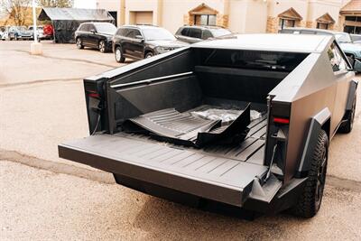 2024 Tesla Cybertruck   - Photo 34 - Albuquerque, NM 87114