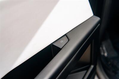 2024 Tesla Cybertruck   - Photo 17 - Albuquerque, NM 87114