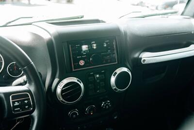 2016 Jeep Wrangler Unlimited Unlimited Rubicon   - Photo 33 - Albuquerque, NM 87114