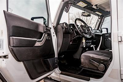 2015 Jeep Wrangler Unlimited Unlimited Sport   - Photo 19 - Albuquerque, NM 87114