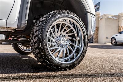 2025 GMC Sierra 2500HD SLE   - Photo 59 - Albuquerque, NM 87114