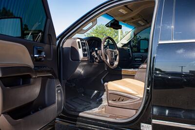 2018 GMC Sierra 2500HD Denali   - Photo 54 - Albuquerque, NM 87114