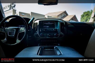2018 GMC Sierra 2500HD Denali   - Photo 23 - Albuquerque, NM 87114