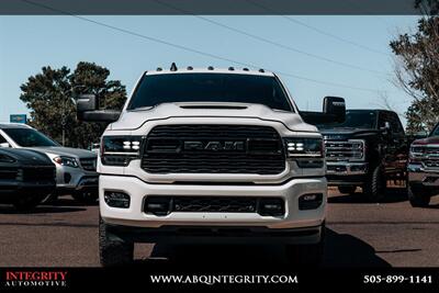 2024 RAM 3500 Limited   - Photo 2 - Albuquerque, NM 87114