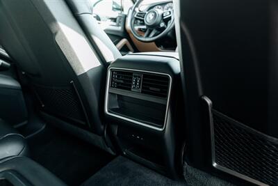 2024 Porsche Cayenne   - Photo 99 - Albuquerque, NM 87114