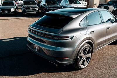 2024 Porsche Cayenne   - Photo 11 - Albuquerque, NM 87114