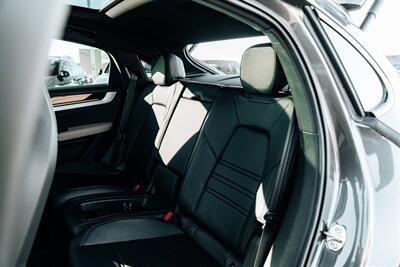 2024 Porsche Cayenne   - Photo 38 - Albuquerque, NM 87114