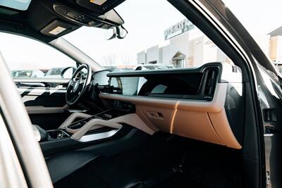 2024 Porsche Cayenne   - Photo 47 - Albuquerque, NM 87114