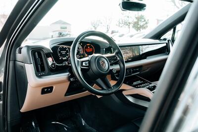 2024 Porsche Cayenne   - Photo 72 - Albuquerque, NM 87114
