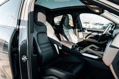 2024 Porsche Cayenne   - Photo 49 - Albuquerque, NM 87114