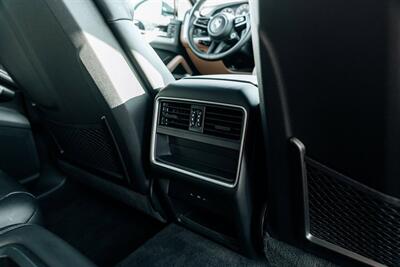 2024 Porsche Cayenne   - Photo 46 - Albuquerque, NM 87114