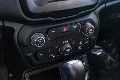 2020 Jeep Renegade Latitude   - Photo 23 - Albuquerque, NM 87114