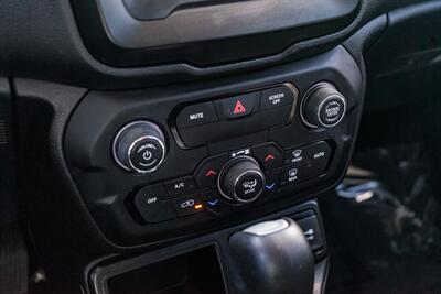 2020 Jeep Renegade Latitude   - Photo 66 - Albuquerque, NM 87114